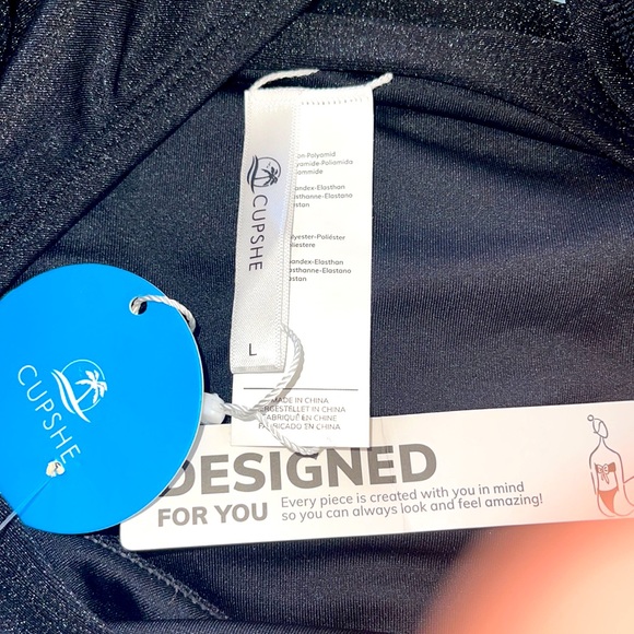 CUPSHE BATHING SUIT - Picture 3 of 6